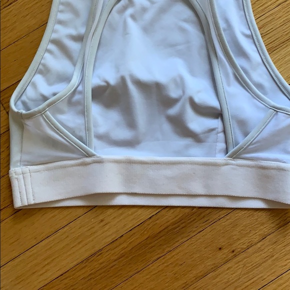 Alo Yoga Sports Bra - Picture 5 of 5